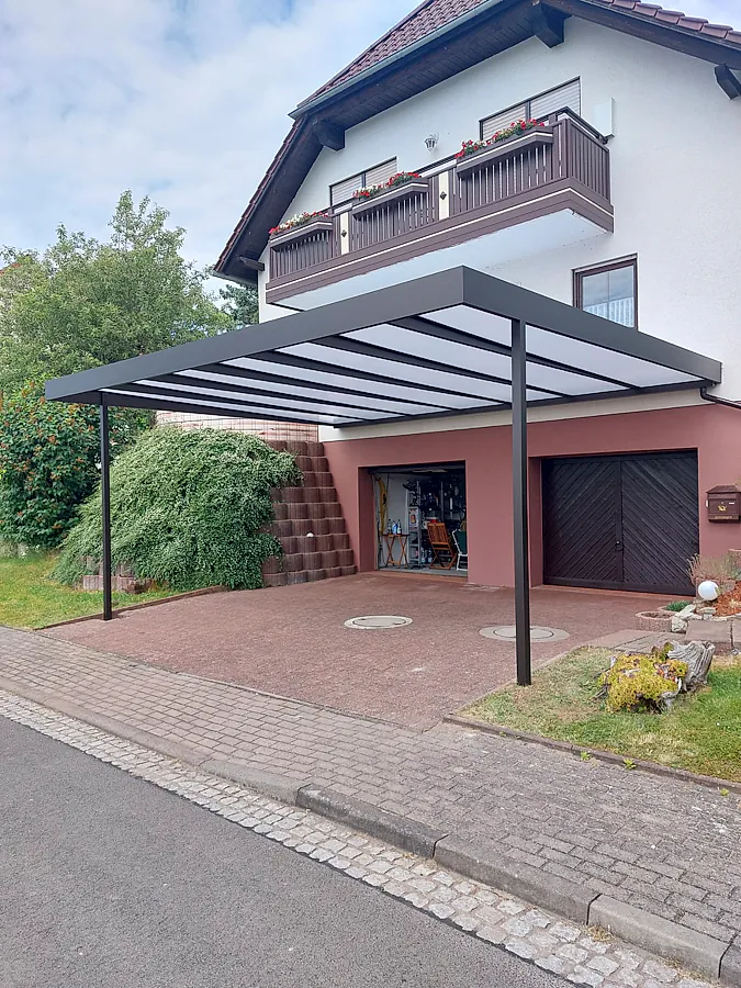 Carports der Original HENKEL Alusysteme ® GmbH aus Rosenthal-Bielatal